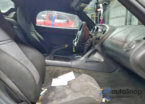 2008 Pontiac Solstice z USA, uszkodzony, nr VIN 1G2MC35B68Y123209